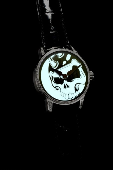 Angular Momentum Email Lumineuse Timepieces Juicy Skull